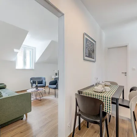 Family Bliss * 스플리트