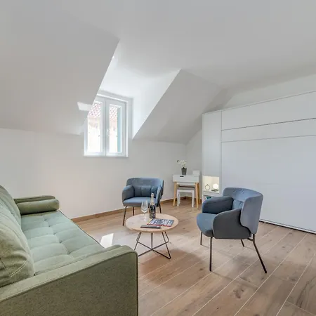 Family Bliss Apartament *