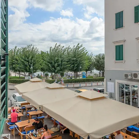 Family Bliss Apartament *